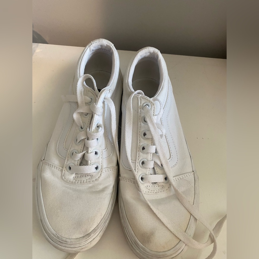 White vans